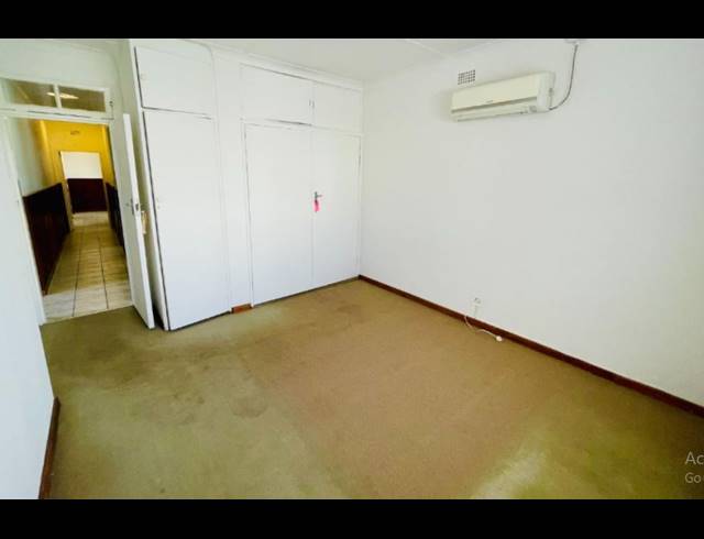 5 BEDROOM HOUSE FOR SALE IN LINMEYER